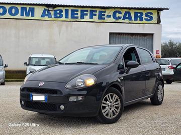 Fiat Punto 1.3 MJT II S&S 95 CV 5 porte Street 201