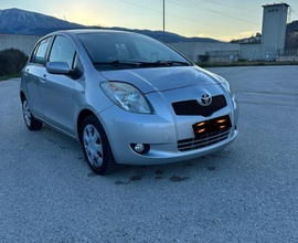 Toyota Yaris 1.3 Benzina
