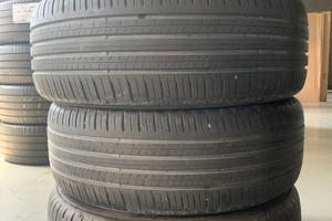Gomme 215 50 18V Falken