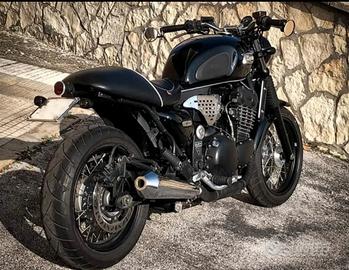 Truimph Legend Cafè racer-bonneville
