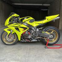 Ricambi cbr 1000 04/06