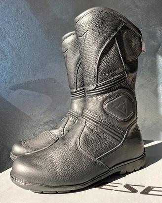 Stivale moto DAINESE pelle e goretex nr 39