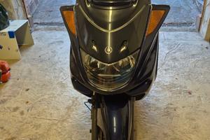 Yamaha Majesty 250