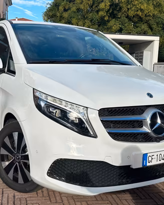 Mercedes-benz V 220 d Automatic 4Matic Executive C