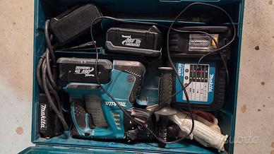 martello makita con 3 batterie
