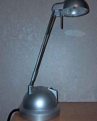 Lampada LEDda tavolo Brilliant Katrina da riparare