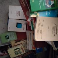 Libri e cartine