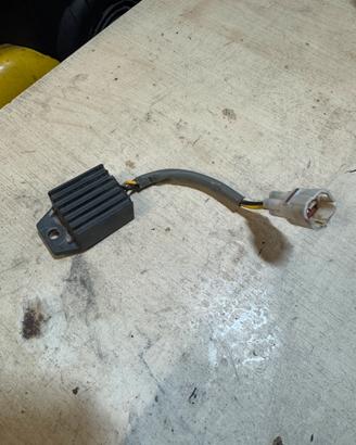 regolatore di tensone ktm