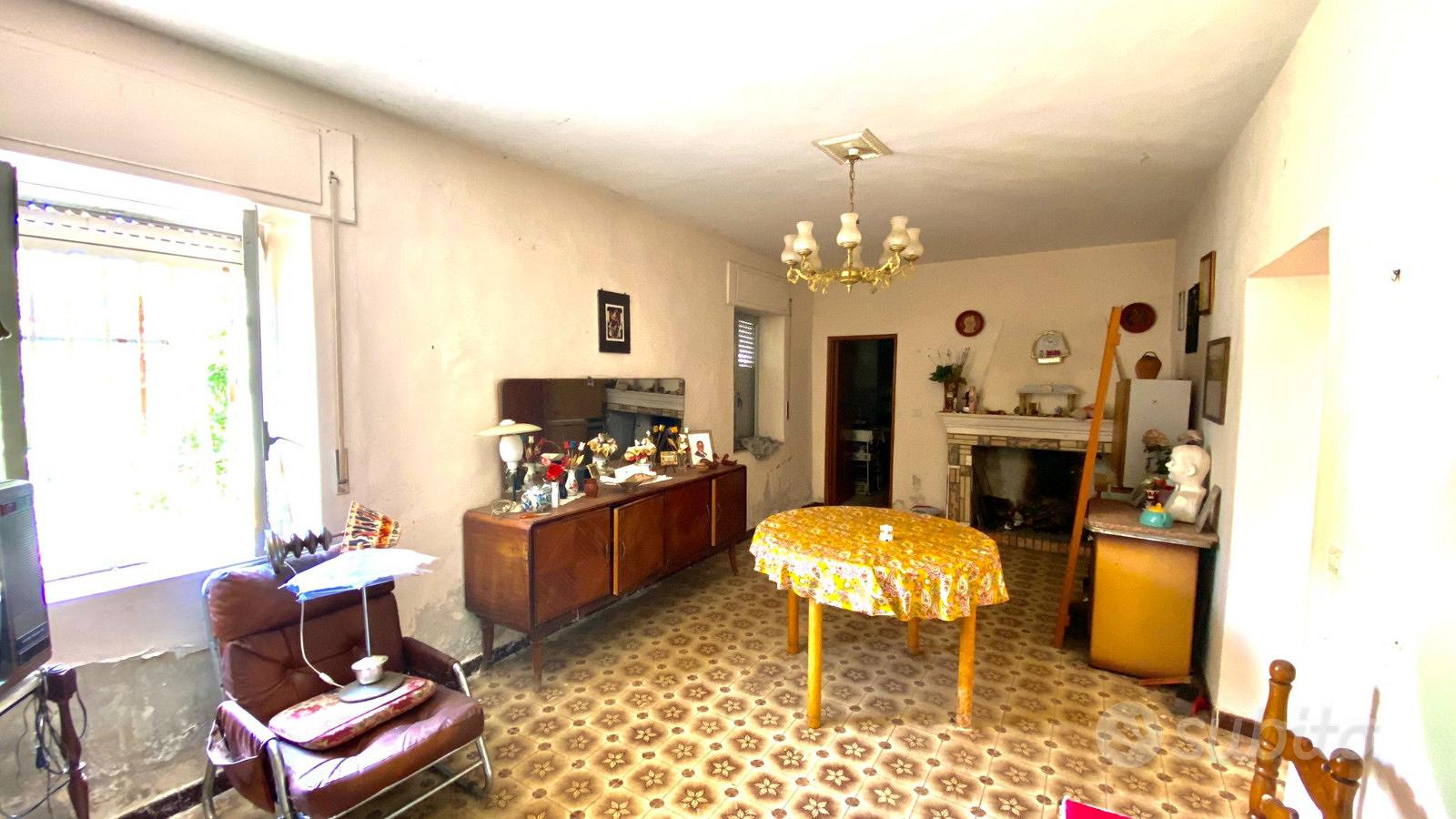 Casa – Castrovillari, Cosenza - Altro