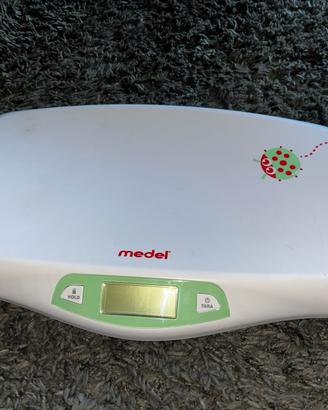 Bilancia digitale per neonati Medel