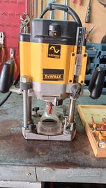 fresatrice per legno deWalt