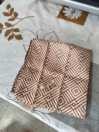 foulard Alviero martini nuovo mai usato