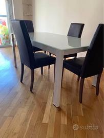 Tavolo vetro bianco fumè