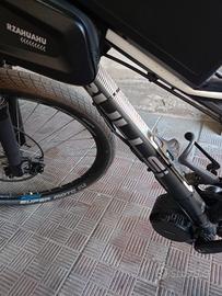 bicicletta pedalata assistita bulls