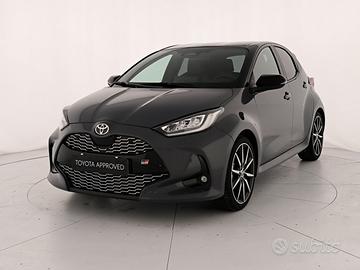 Toyota Yaris 1.5h 130 gr sport