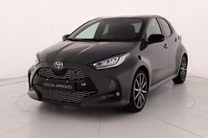 Toyota Yaris 1.5h 130 gr sport