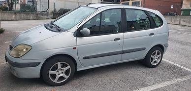 Renault Scenic 1.6 16V Air