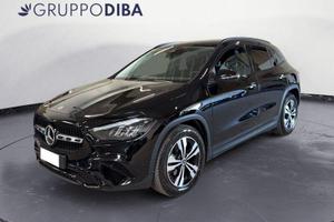 Mercedes-Benz GLA GLA-H247 2023 200 d Progres...