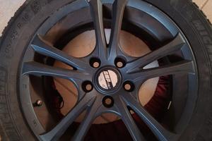 Pneumatici invernali 205/55 R16 e cerchi Gmp Italy