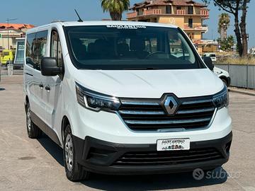 Renault Trafic 9 posti maxi XL