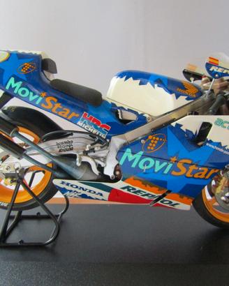 Modellino Tamiya 1/12 Honda 500 Carlos Checa