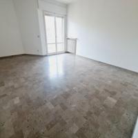 6 LOCALI FORLÌ in palazzina con giardino Ronco