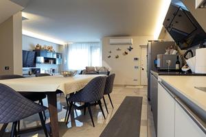 VILLA A SCHIERA A TRESCORE BALNEARIO