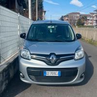 N1 fatturabile 5posti