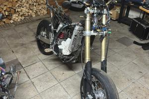 Suzuki DRZ 400 Pezzi di Ricambio