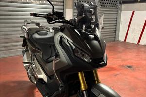 Honda XADV 750