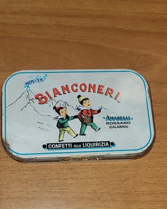 Piccolo cofanetto delle liquirizia bianconeri