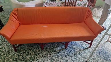 Divano in pelle 3 posti