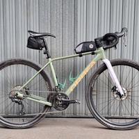 Orbea Terra H30 Gravel