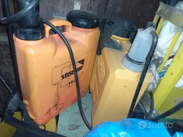 due pompe per diserbo , 20 Eur l'una 