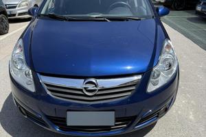 Opel corsa 1.2 gpl