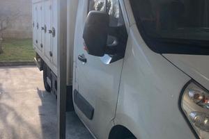 Veicolo commerciale renault