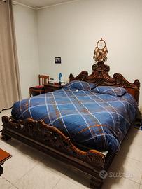 Camera da letto completa e due librerie