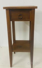 Sgabellino per appoggio