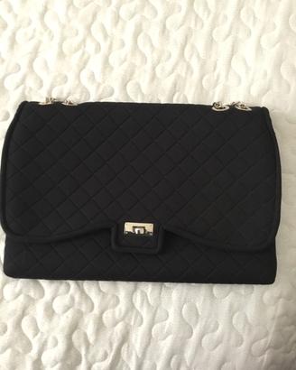 Borsa Leghila nera