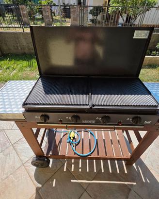Griglia barbecue in ghisa