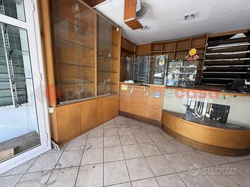 Negozio Gaeta [V252VCG]