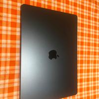 Macbook air m2 15 policci