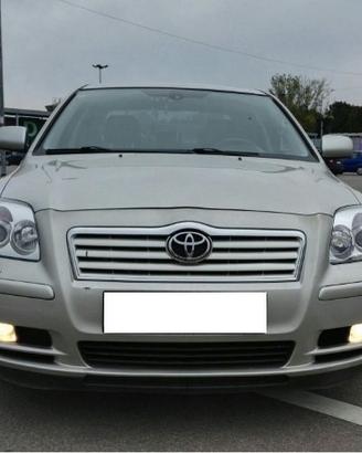 Toyota Avensis 2005 - 2200cc d - 1cdftv