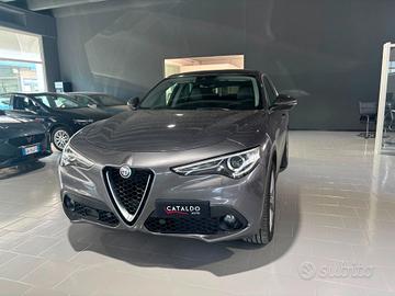 Alfa Romeo Stelvio 2.2 Turbodiesel 210 CV AT8 Q4 E
