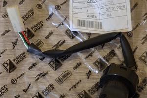 Commutatore accensione a chiave Originale Piaggio