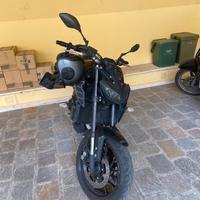 Yamaha mt09 blackmatt permuto