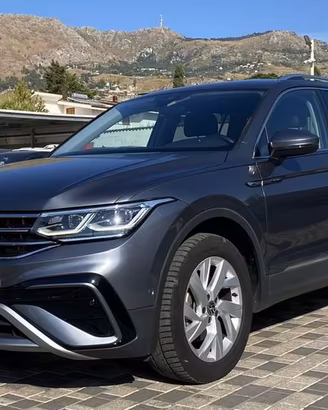 Volkswagen Tiguan Allspace 7 Posti Elegance 2...