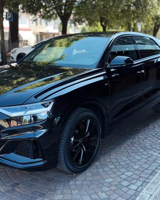 Audi Q8 50TDI 289cv sline hibryd