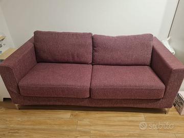 Divano letto 3 posti in tessuto.