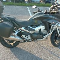 Honda CrossRunner - 2018